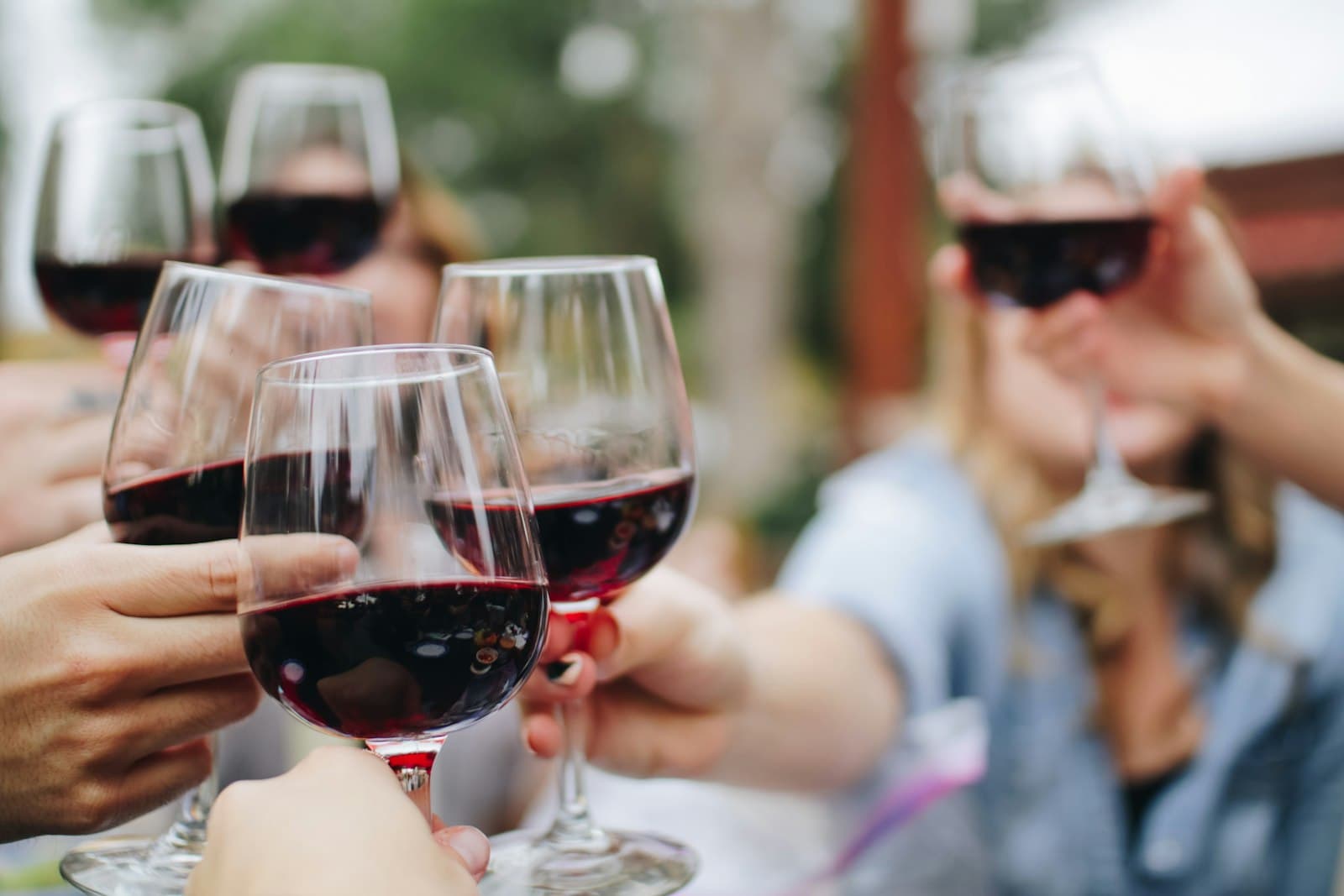 Bouteilles de vin — photographie d’atmosphère
